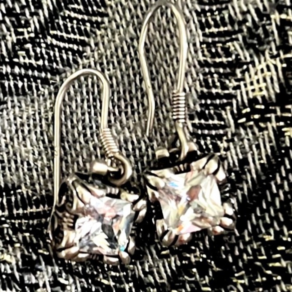 Silpada .925 Rare Vintage Sterling Silver “Uptown” earrings - Picture 3 of 10